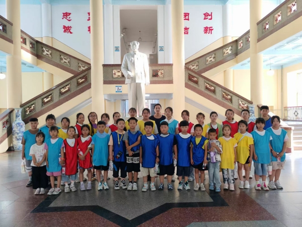 農(nóng)工黨常州市新北區(qū)基層委員會資助貧困學(xué)子研學(xué)活動2.jpg